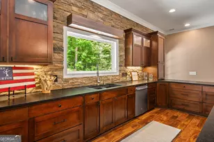 112 Springhill Ln, Clarkesville, GA 30523 - Photo 17