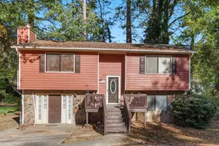 9043 Raven Dr, Jonesboro, GA 30238 - Photo 1