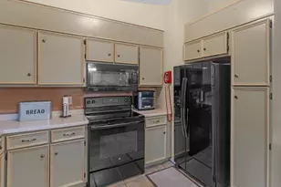 9043 Raven Dr, Jonesboro, GA 30238 - Photo 13