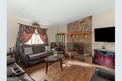 9043 Raven Drive, Jonesboro, GA 30238 - Photo 3