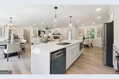 110 Jayne Ellen Court, Alpharetta, GA 30009 - Photo 17