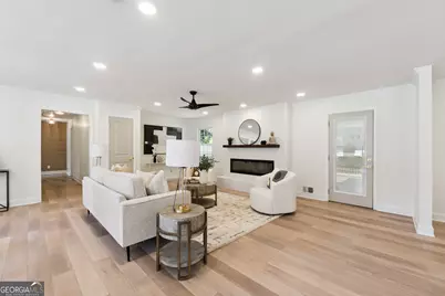 110 Jayne Ellen Court, Alpharetta, GA 30009 - Photo 7