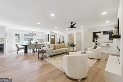 110 Jayne Ellen Court, Alpharetta, GA 30009 - Photo 9