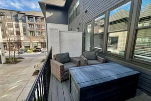 6580 Aria Village Dr, Atlanta, GA 30328 - Photo 25