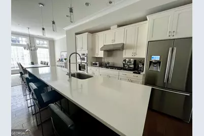 6580 Aria Village Drive, Atlanta, GA 30328 - Photo 7