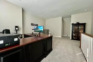 6580 Aria Village Dr, Atlanta, GA 30328 - Photo 45
