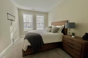 6580 Aria Village Dr, Atlanta, GA 30328 - Photo 15