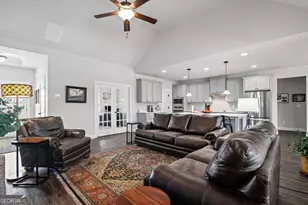 50 Rankin St, Newnan, GA 30263 - Photo 19