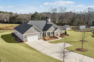 50 Rankin St, Newnan, GA 30263 - Photo 5