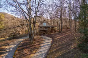 178 Troy Ln, Rabun Gap, GA 30568 - Photo 7