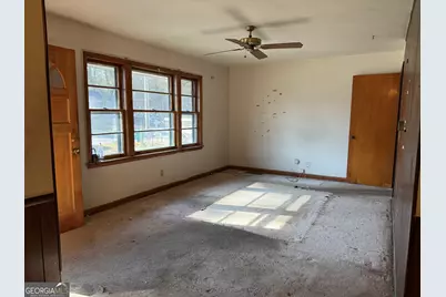 864 Springvalley Drive, Forest Park, GA 30297 - Photo 7