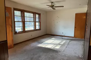 864 Spring Valley Dr, Forest Park, GA 30297 - Photo 7