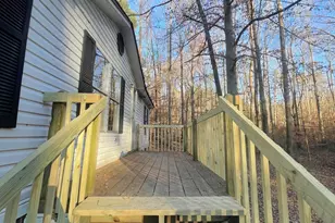 249 Oakleigh Dr, Carrollton, GA 30116 - Photo 3