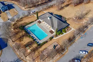 2142 Eisenhower Ave, Bogart, GA 30622 - Photo 3