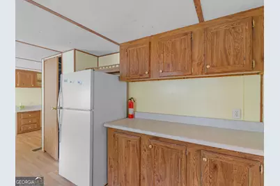 245 Brooks Road, Jackson, GA 30233 - Photo 9