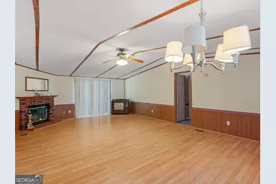 245 Brooks Road, Jackson, GA 30233 - Photo 5