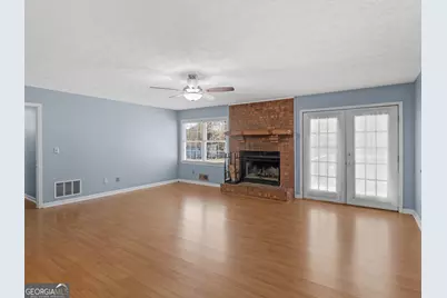 222 Farmbrook Parkway, Stockbridge, GA 30281 - Photo 3