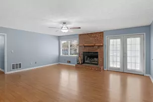 222 Farmbrook Pkwy, Stockbridge, GA 30281 - Photo 3