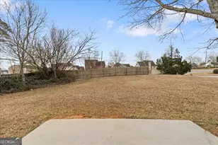 300 Carriage Lake Ln, Stockbridge, GA 30281 - Photo 33