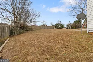 300 Carriage Lake Ln, Stockbridge, GA 30281 - Photo 37