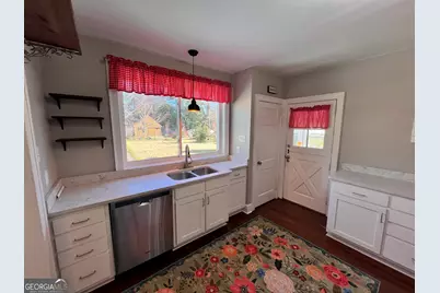 105 Lacross Street, Dublin, GA 31021 - Photo 11