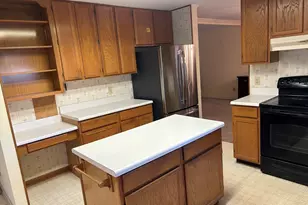 215 Melrah Hill, Peachtree City, GA 30269 - Photo 11