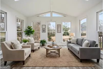 560 Clubhouse Drive SE, Conyers, GA 30094 - Photo 17