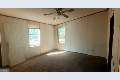 1025 Evergreen Drive, Elberton, GA 30635 - Photo 11