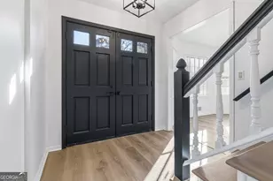 631 Bralorne Dr, Stone Mountain, GA 30087 - Photo 5