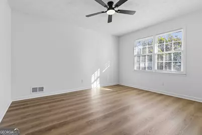 631 Bralorne Drive, Stone Mountain, GA 30087 - Photo 11