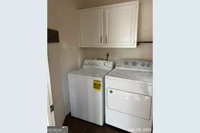 825 Connell Lane, Lawrenceville, GA 30044 - Photo 9