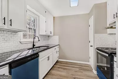 3377 Montheath Pass, Duluth, GA 30096 - Photo 11