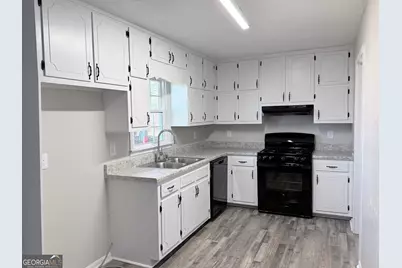 1618 Morgan Drive, Griffin, GA 30223 - Photo 13