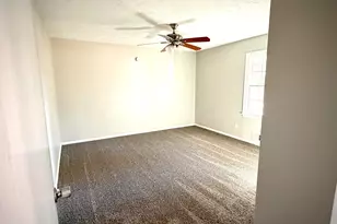 1618 Morgan Dr, Griffin, GA 30223 - Photo 17