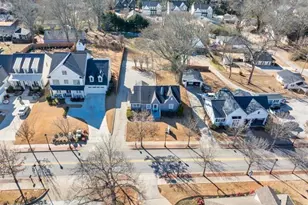 449 S Hill St, Buford, GA 30518 - Photo 3