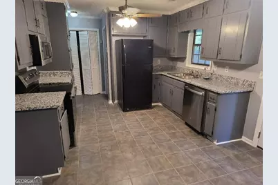 2717 Stanton Woods Drive SE, Conyers, GA 30094 - Photo 11