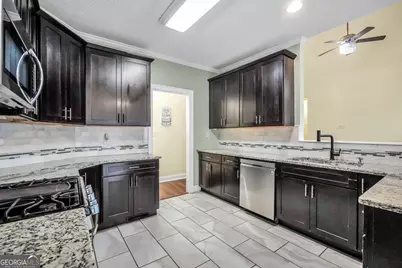 70 Barrington Farms Court, Sharpsburg, GA 30277 - Photo 19