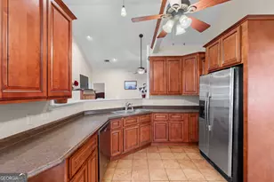 148 Evergreen Dr, Statesboro, GA 30458 - Photo 9