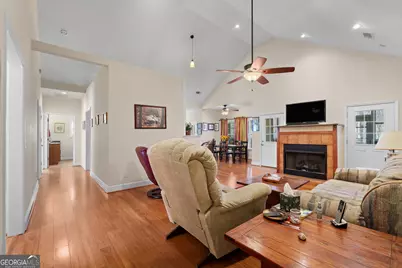 148 Evergreen Drive, Statesboro, GA 30458 - Photo 7