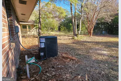 213 Stratford Drive, Warner Robins, GA 31088 - Photo 23