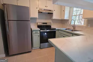 213 Stratford Dr, Warner Robins, GA 31088 - Photo 9