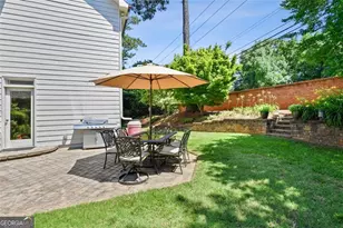 730 Hunting View Point, Sandy Springs, GA 30328 - Photo 3