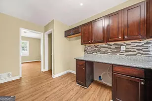 2703 Flagstone Dr SE, Atlanta, GA 30316 - Photo 13