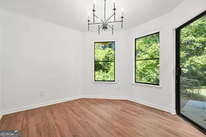 3909 S Creek Court, Stone Mountain, GA 30083 - Photo 13