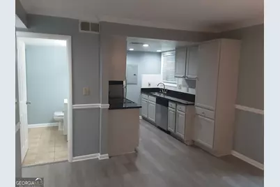 6900 Roswell Road #3O, Sandy Springs, GA 30328 - Photo 3