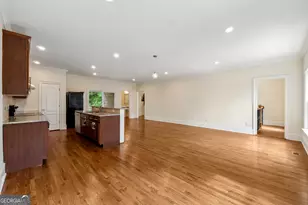 1303 N Druid Hills Rd, Brookhaven, GA 30319 - Photo 17