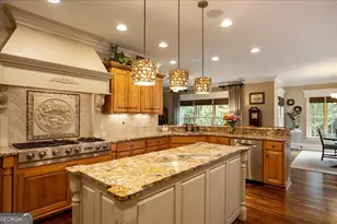 2481 Lakewood Manor Dr, Athens, GA 30606 - Photo 9