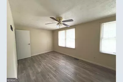 5557 Marbut Road, Lithonia, GA 30058 - Photo 9