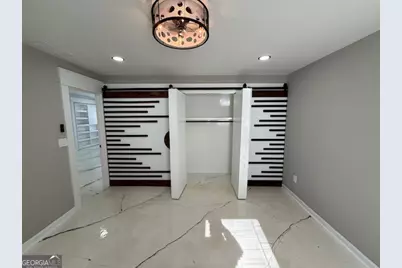 2526 Center Street NW, Atlanta, GA 30318 - Photo 13