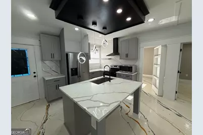 2526 Center Street NW, Atlanta, GA 30318 - Photo 3